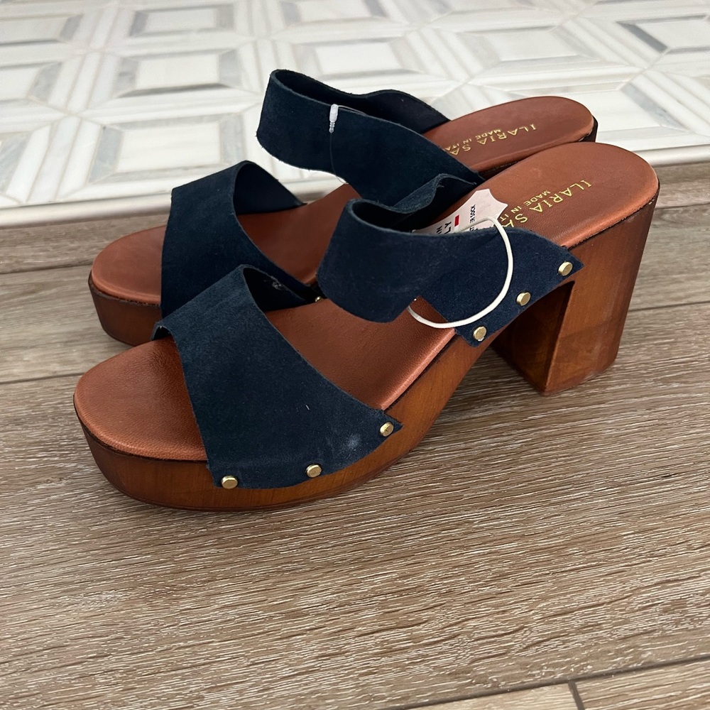 NWT Made In Italy sandals